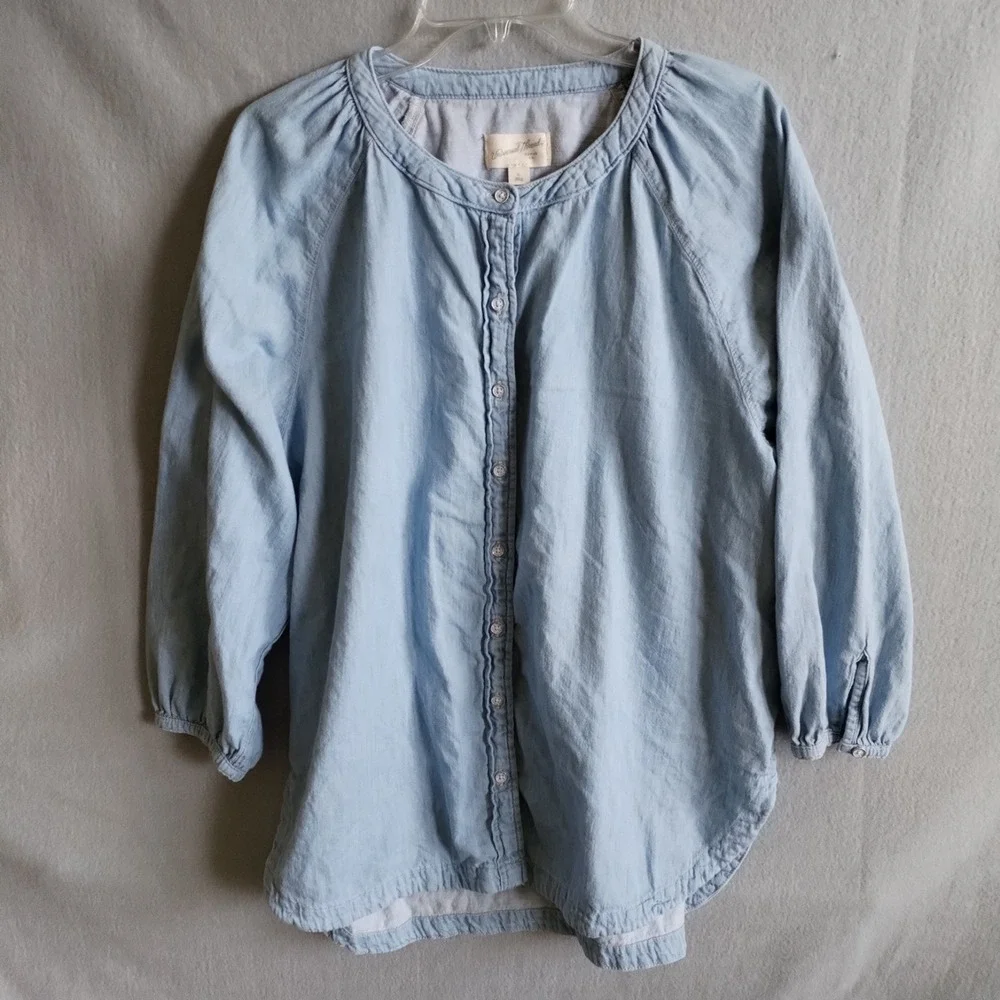 Universal Thread XL Light Wash Denim Top Button Up 3/4 Sleeve Gathered Peasant